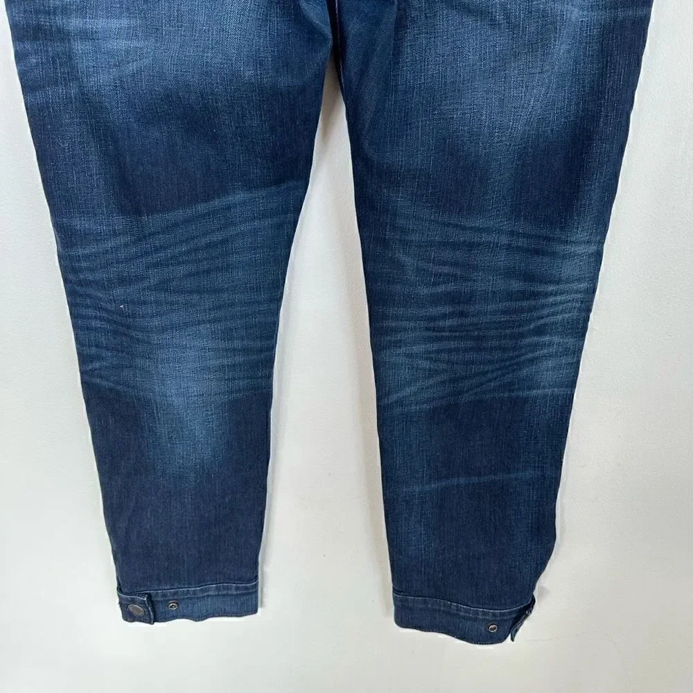 True Religion Mens Relaxed Skinny Rocco No Flap SE Dark Wash Snap Cuff Hidden Bu